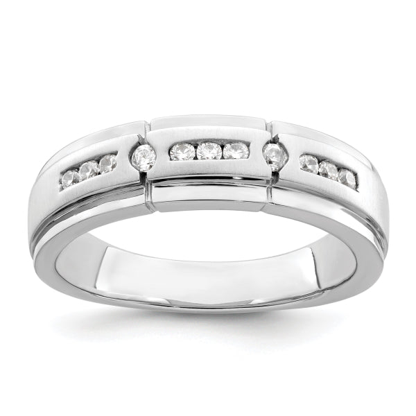 3.5mm Round Cut Lab Grown Men's Wedding Band In White Gold