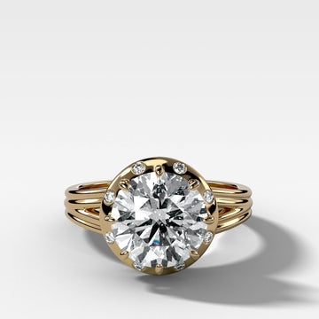 Solara Split Shank Engagement Ring with Round Cut Diamond