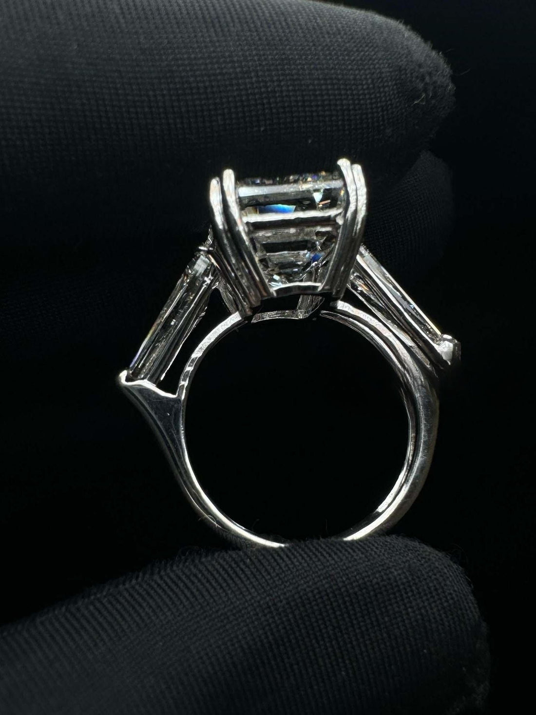 10.0CT Emerald Cut Three Stone Diamond Elizabeth Taylor Engagement Ring