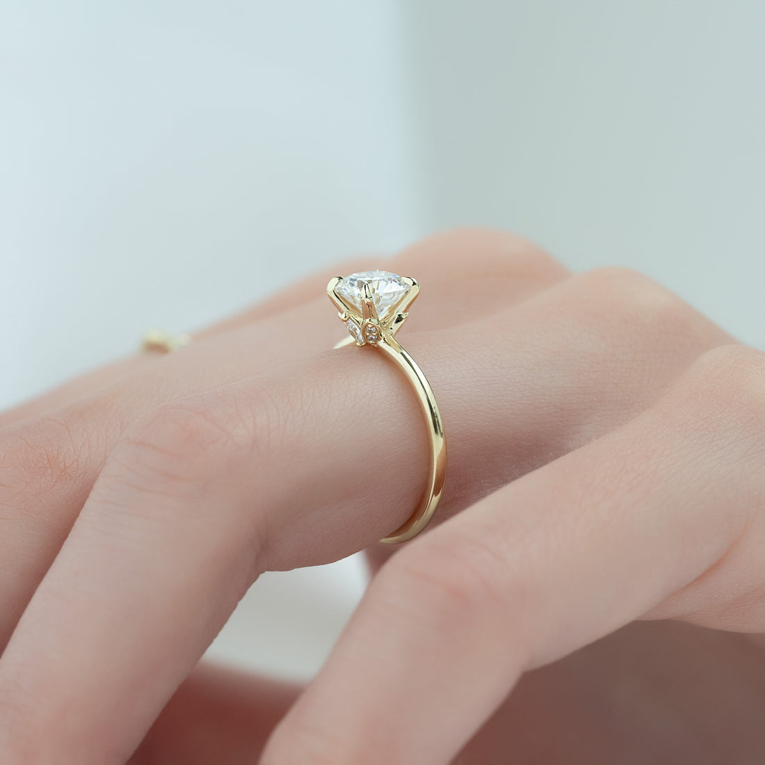 1.0 - 3.0 CT Round Cut CVD Diamond Solitaire Engagement Ring