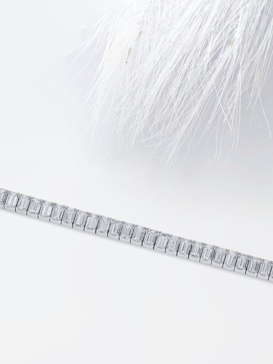 Emerald Cut Moissanite Diamond Tennis Bracelet for Her in White Gold