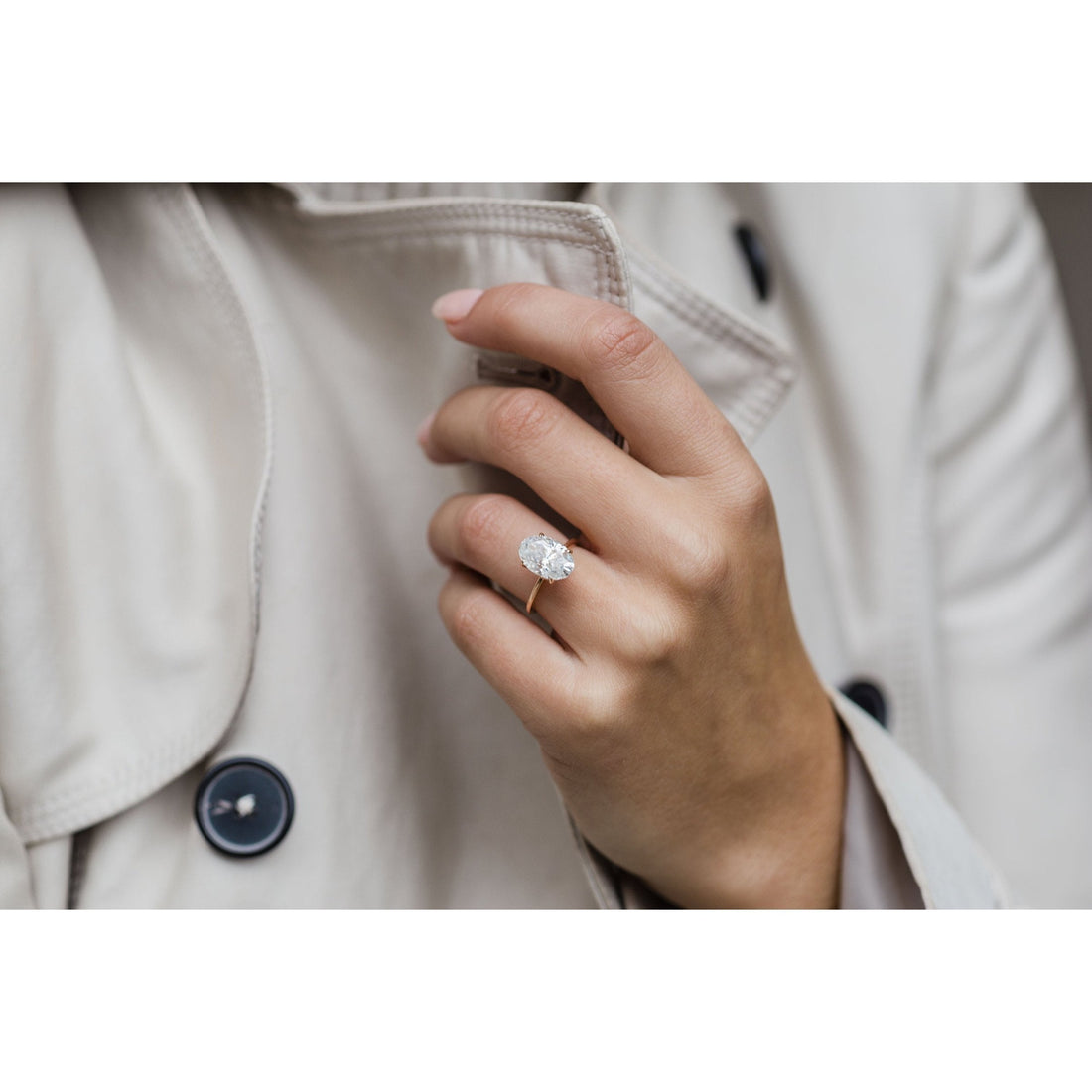 4.0CT Elongated Oval Moissanite Solitaire Diamond Engagement Ring