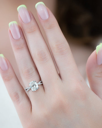 2.0 - 4.0 CT Elongated Cushion Cut CVD Diamond Twisted Pave Style Engagement Ring