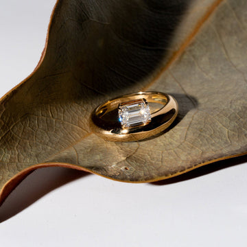 1.0CT-2.0CT East West Emerald Cut Moissanite Diamond Dome Engagement Ring