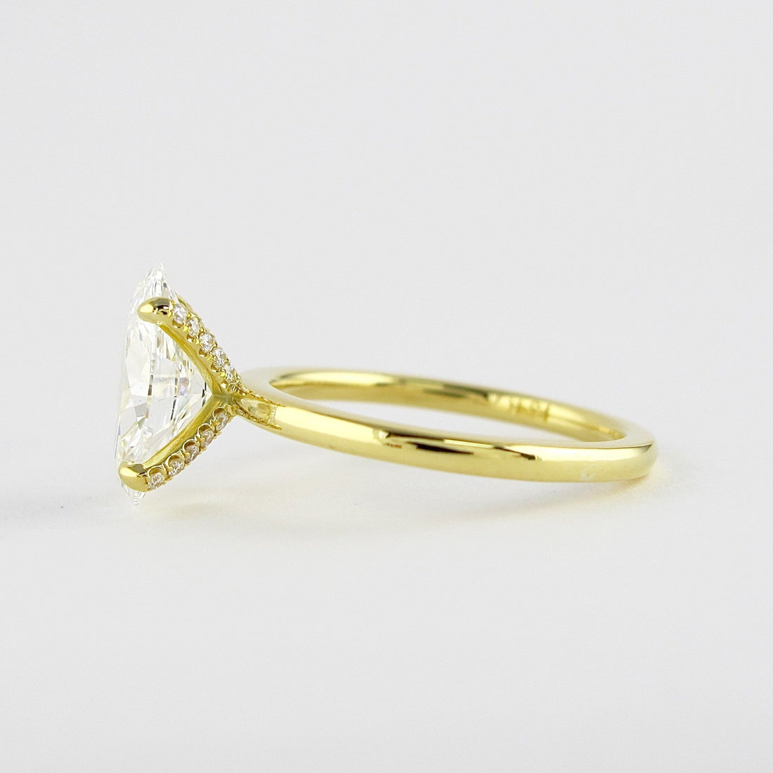 2.48 Ct Oval Cut Moissanite Solitaire Diamond Engagement Ring