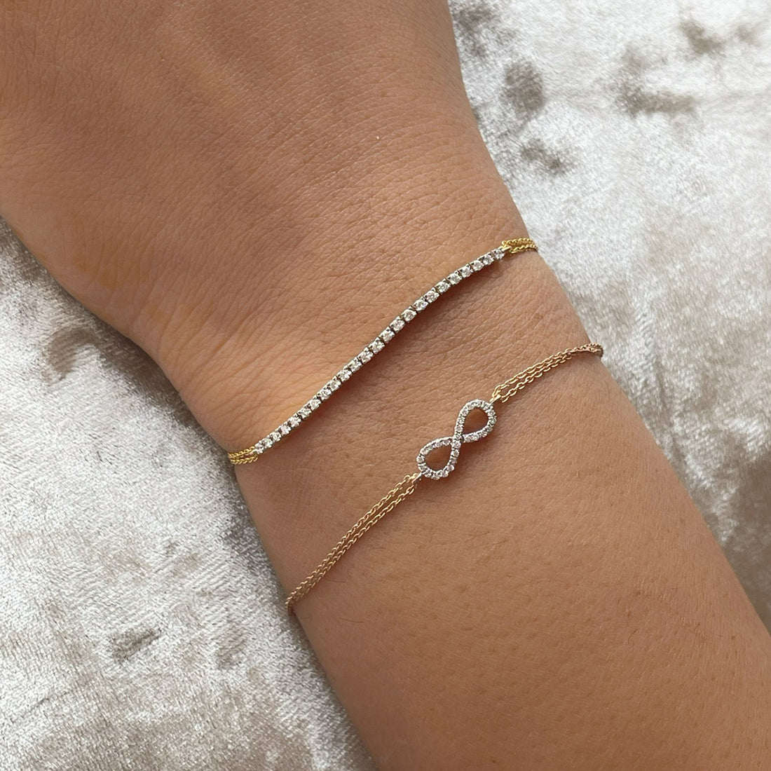 0.09ct Infinity Moissanite Diamond Bracelet for Women