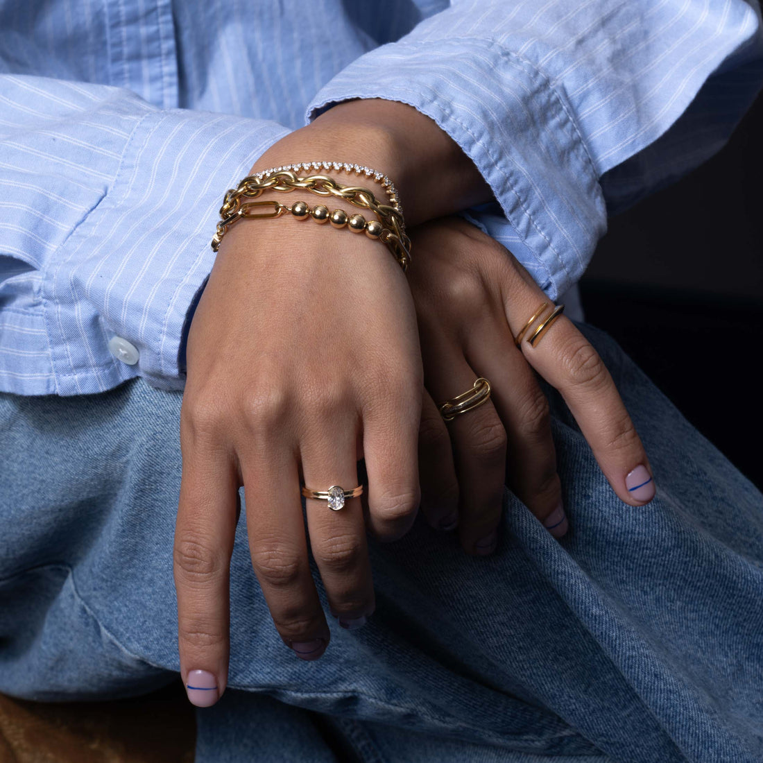 1.0CT-2.0CT Oval Cut Moissanite Half Bezel Diamond Engagement Ring