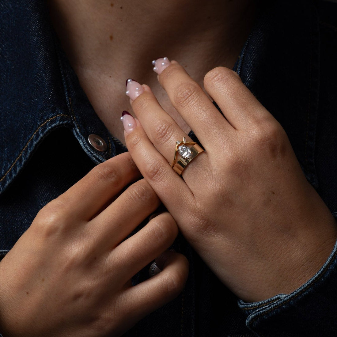 1.0CT-2.0CT Oval Cut Moissanite Diamond Thick Band Engagement Ring