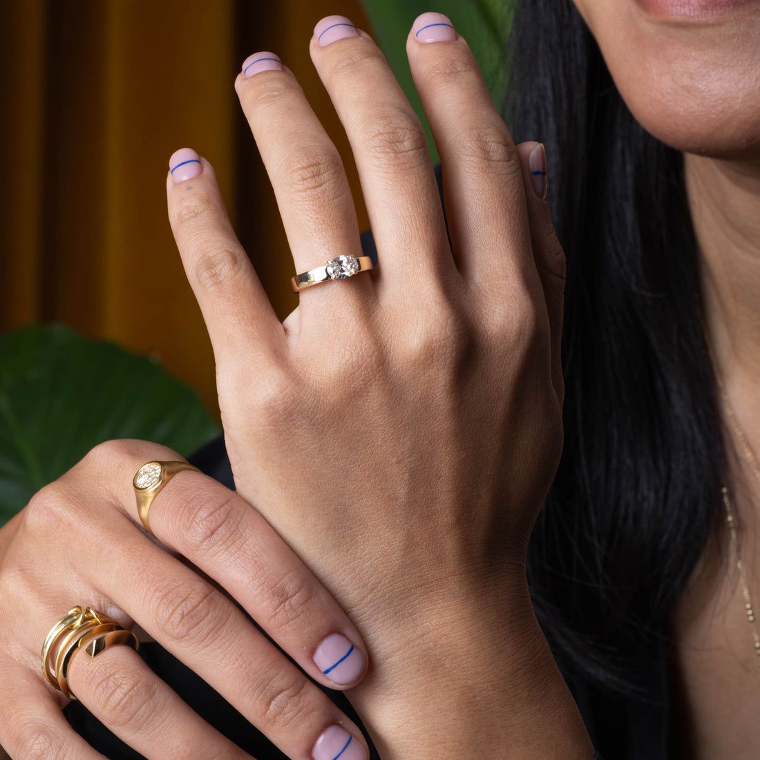 0.75CT-1.25CT East West Oval Cut Diamond Thick Solitaire Engagement Ring