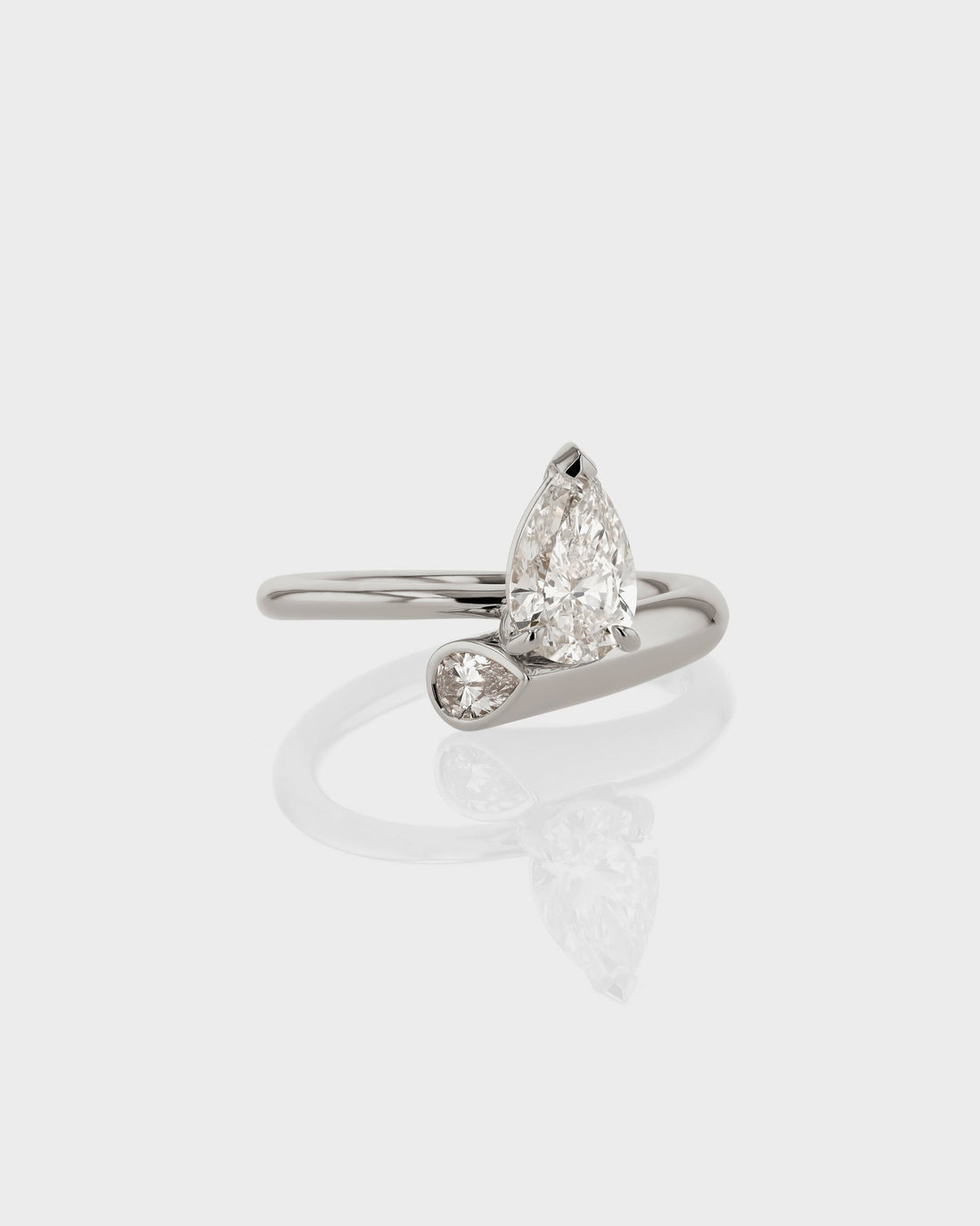 1.50CT-2.50CT Pear Cut Diamond Unique Solitaire Engagement Ring
