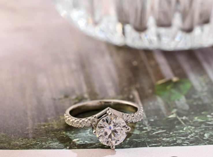 1.0-3.0 CT Round CVD Diamond Pave Setting Engagement Ring