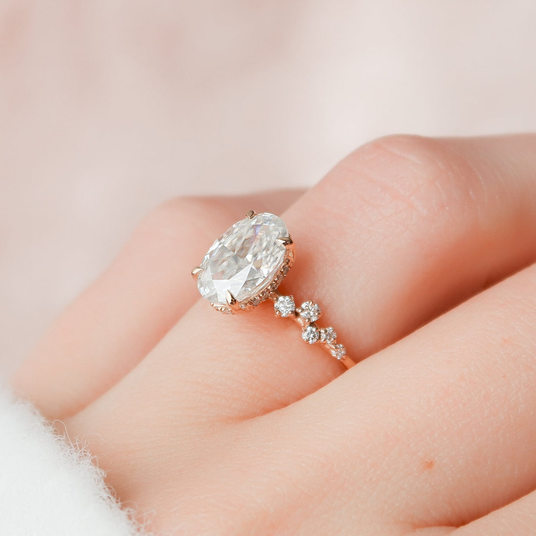 2.25 CT Oval Shape Moissanite Cluster Engagement Ring