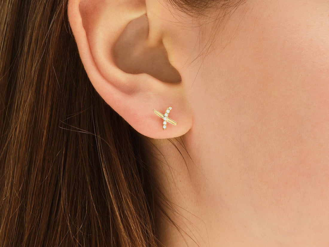 Round Cut Cross Moissanite Diamond Earrings in Yellow Gold