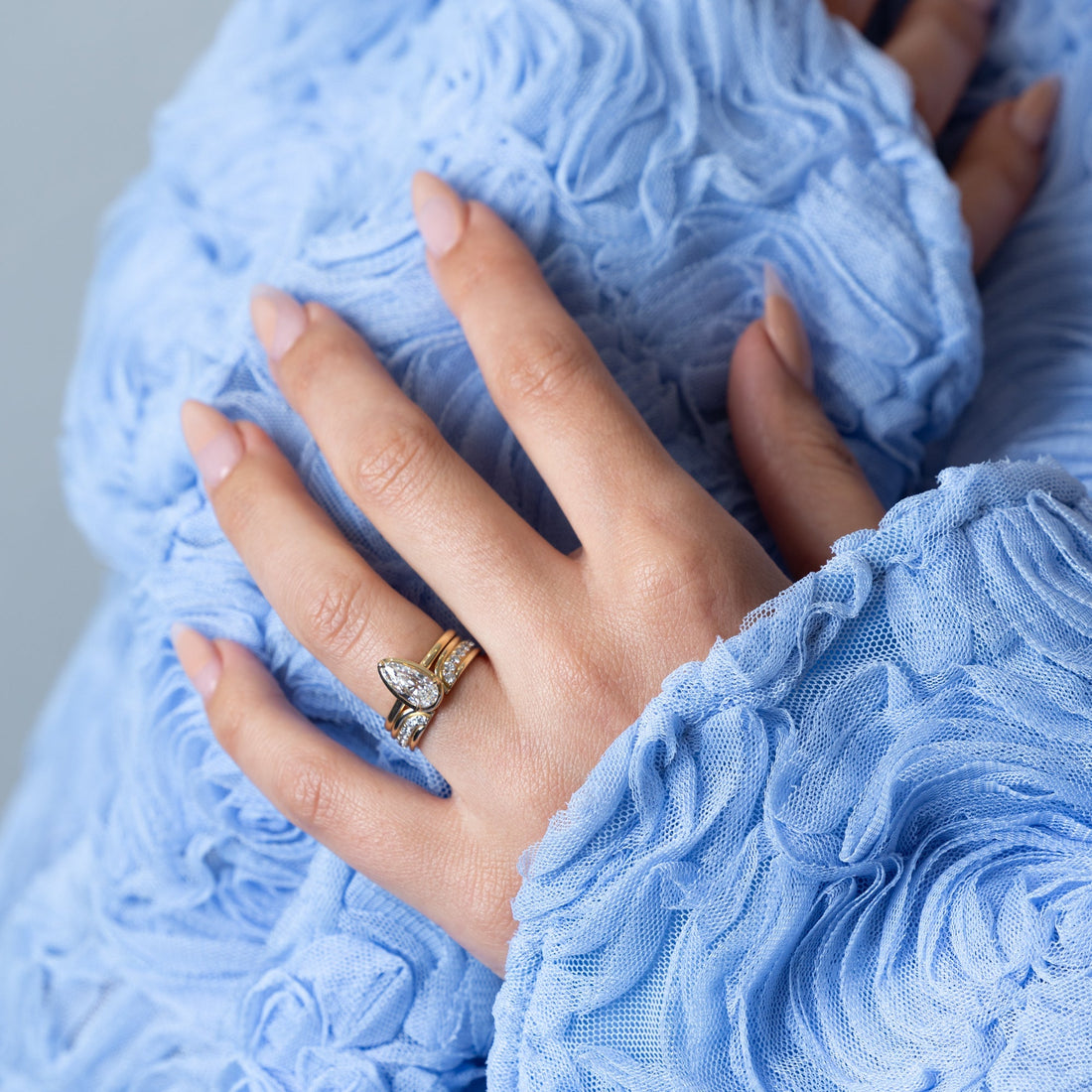 1.50CT-2.50CT Elongated Pear Cut Diamond Classic Bezel Engagement Ring