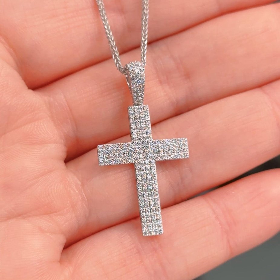0.56ct Diamond Cross 14k White Gold Chain Necklace