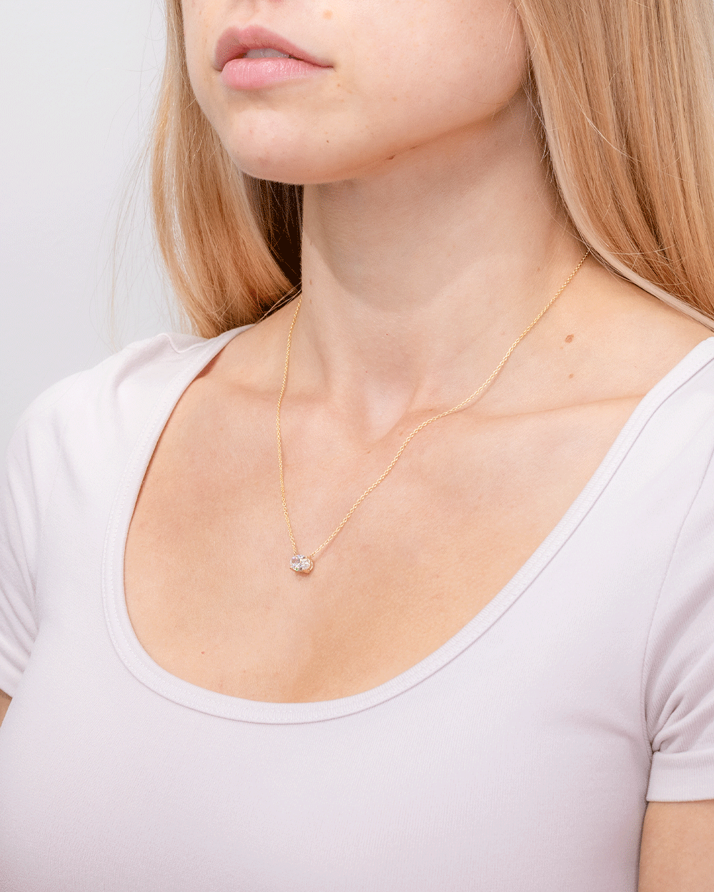 0.77ct E-VVS2 Oval Lab Diamond 14k Yellow Gold Pendant