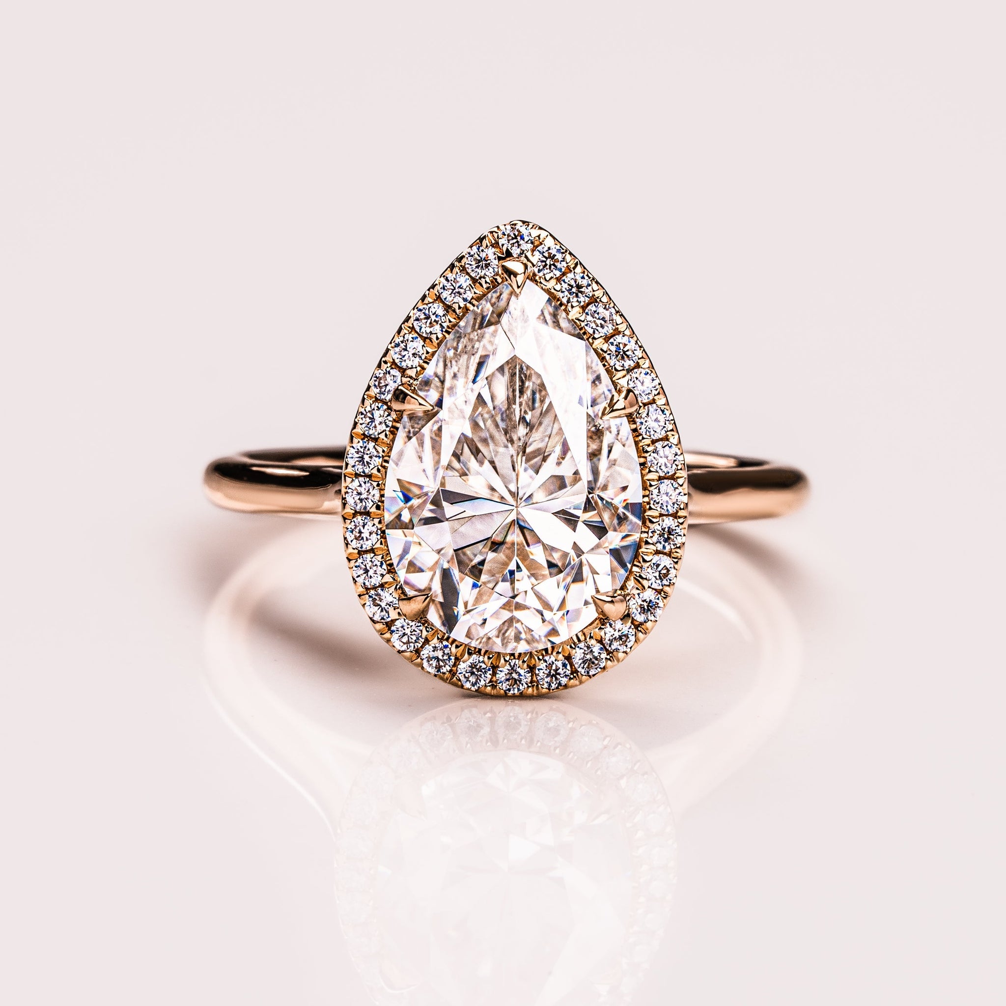 2.0-3.50 CT Pear CVD Diamond Halo Engagement Ring
