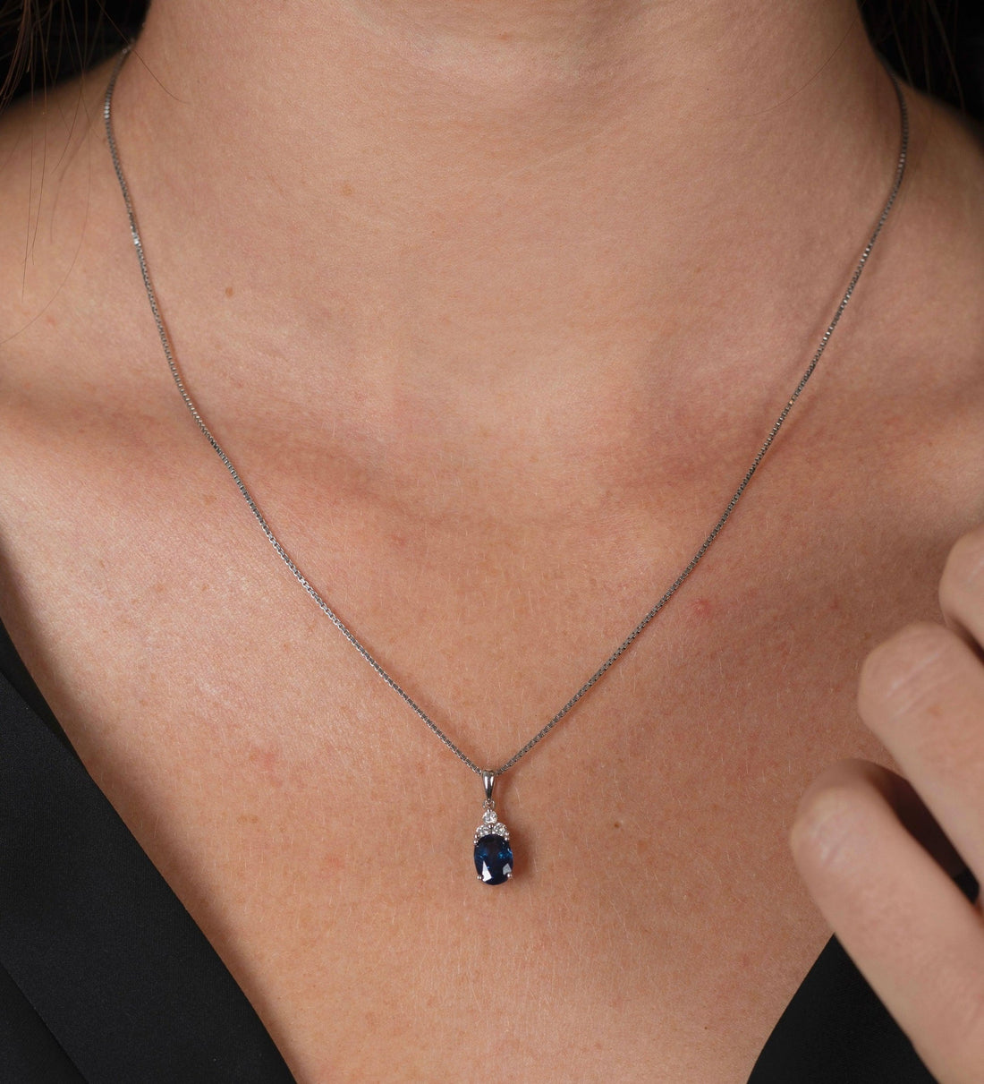 Blue Oval Sapphire Diamond Necklace for Women