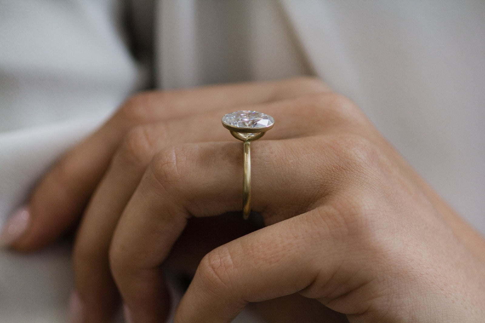 4.0CT Oval Cut Moissanite Solitaire Engagement Ring