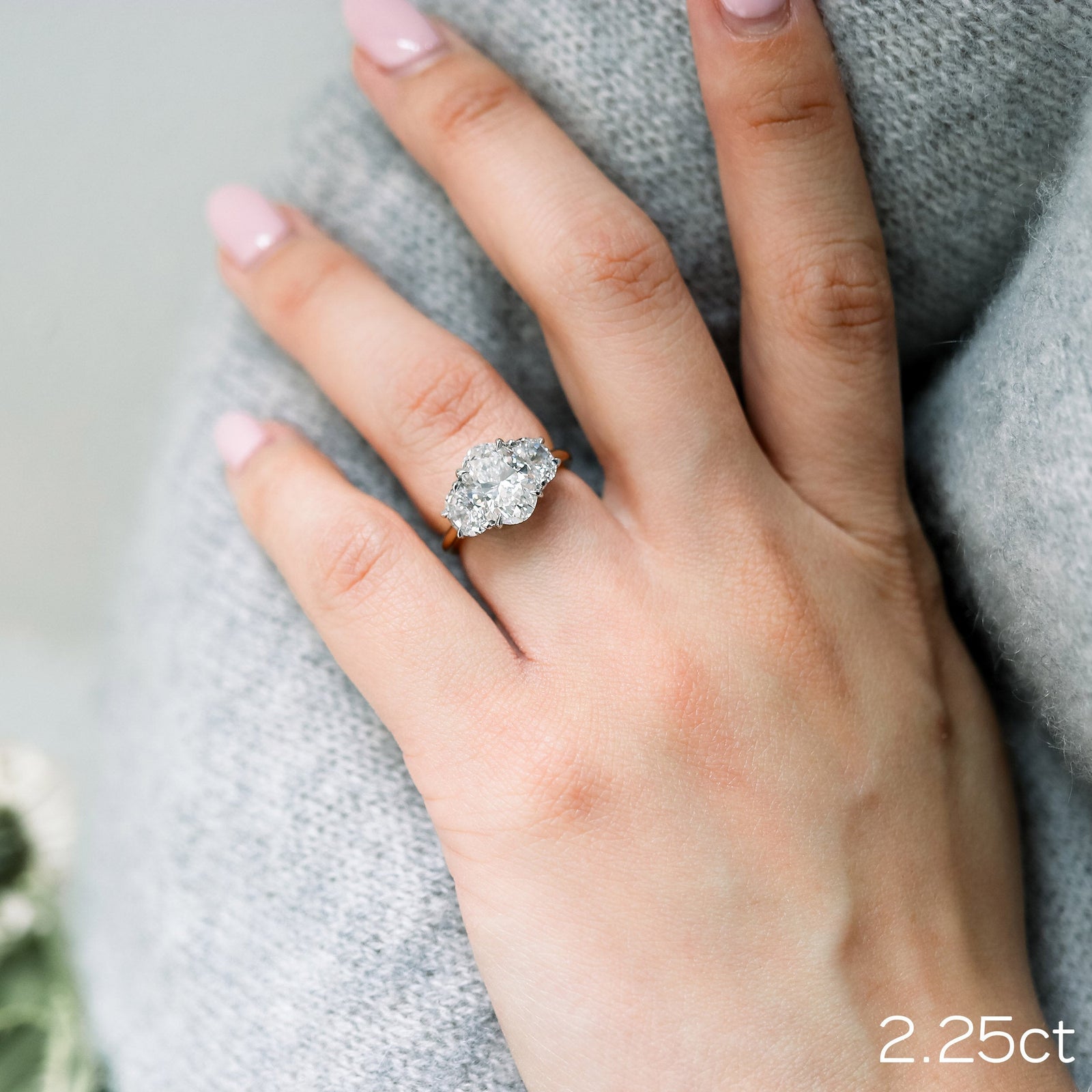 2.25CT Oval Cut Moissanite 3 Stones Engagement Ring