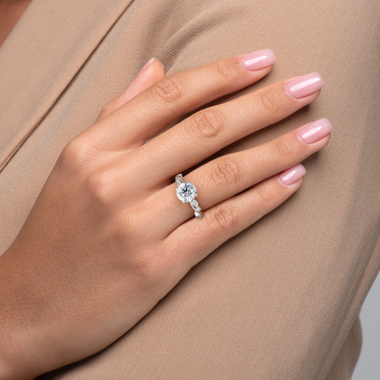 2.0 - 4.0 CT Round Cut CVD Diamond vintage Engagement Ring