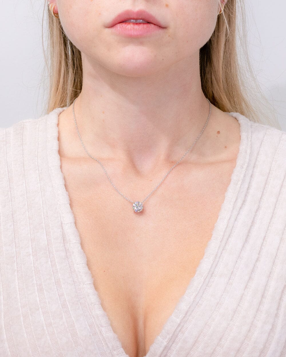 2.14ct F-VS1 Round Lab Diamond Pendant