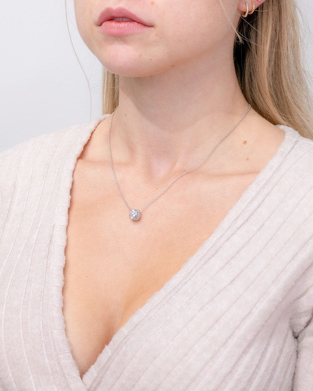 2.14ct F-VS1 Round Lab Diamond Pendant