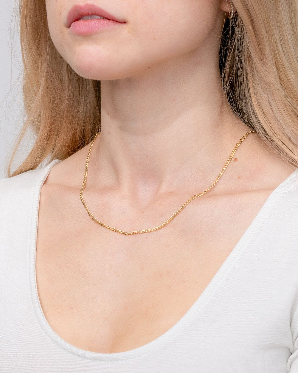 2.2mm Dainty Curb Chain