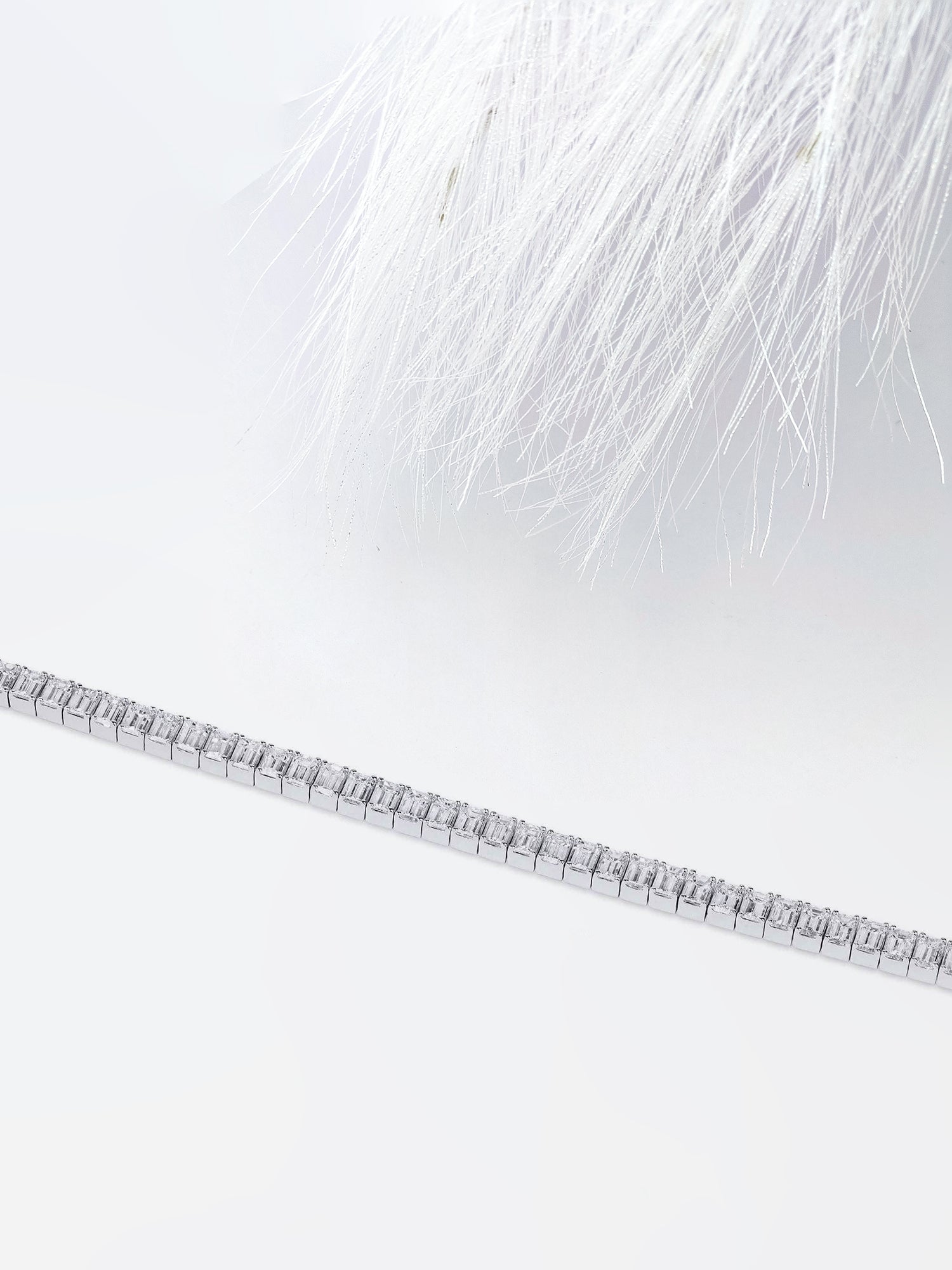 Emerald Cut Moissanite Diamond Tennis Bracelet in White Gold