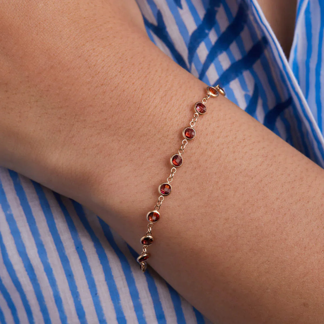 5.0CT Round Garnet Diamond January Birthstone Bezel Bracelet