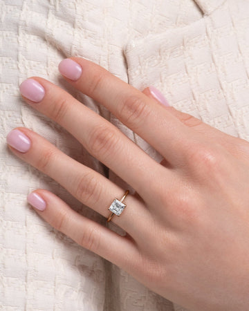 2.0 -4.0 CT Shape Princess Solitaire Style Engagement Ring