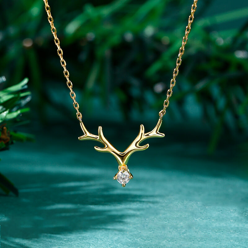 0.18 TCW Round Cut Elk Antlers Moissanite Diamond Necklace