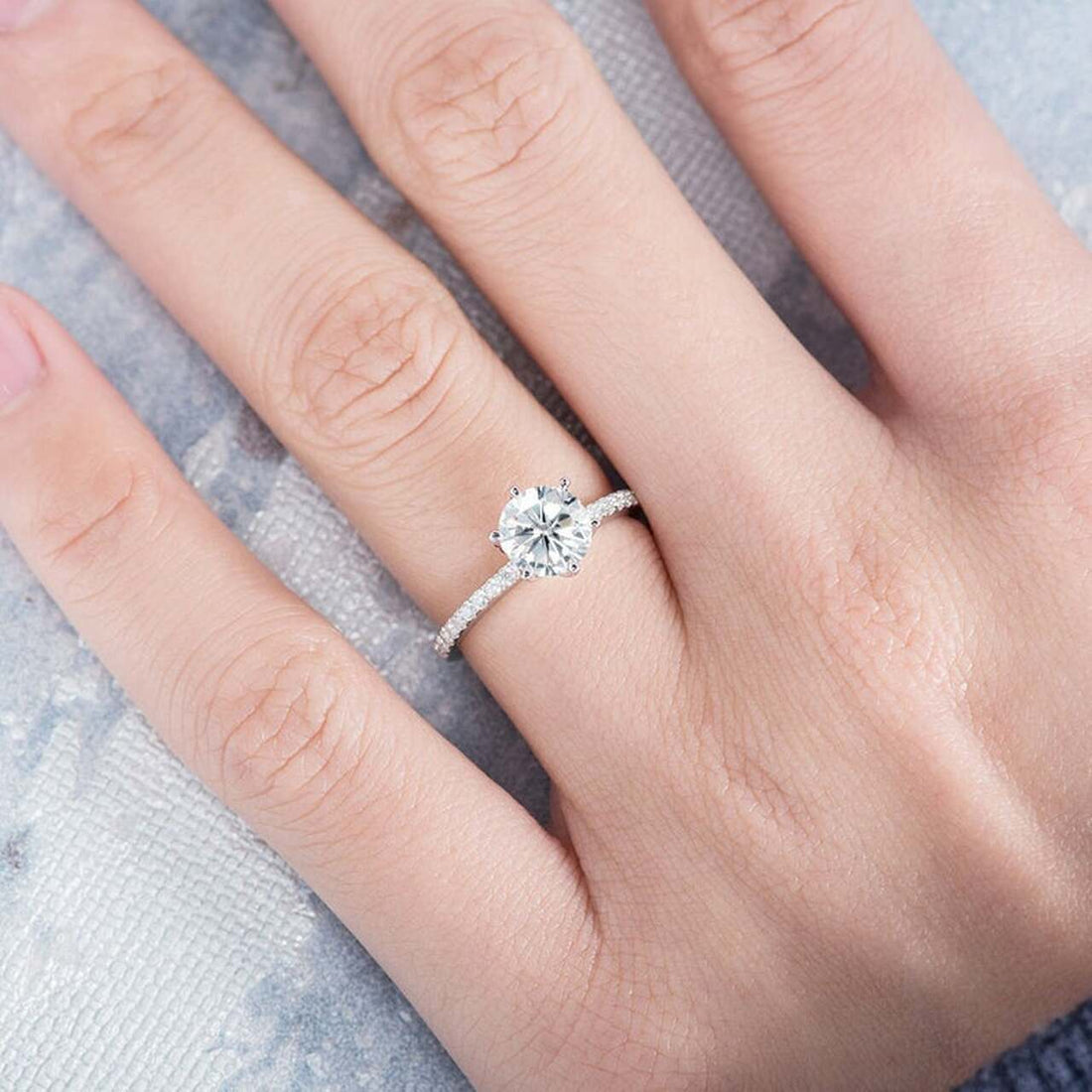 1.0CT Round Brilliant Cut Solitaire Style Moissanite Engagement Ring