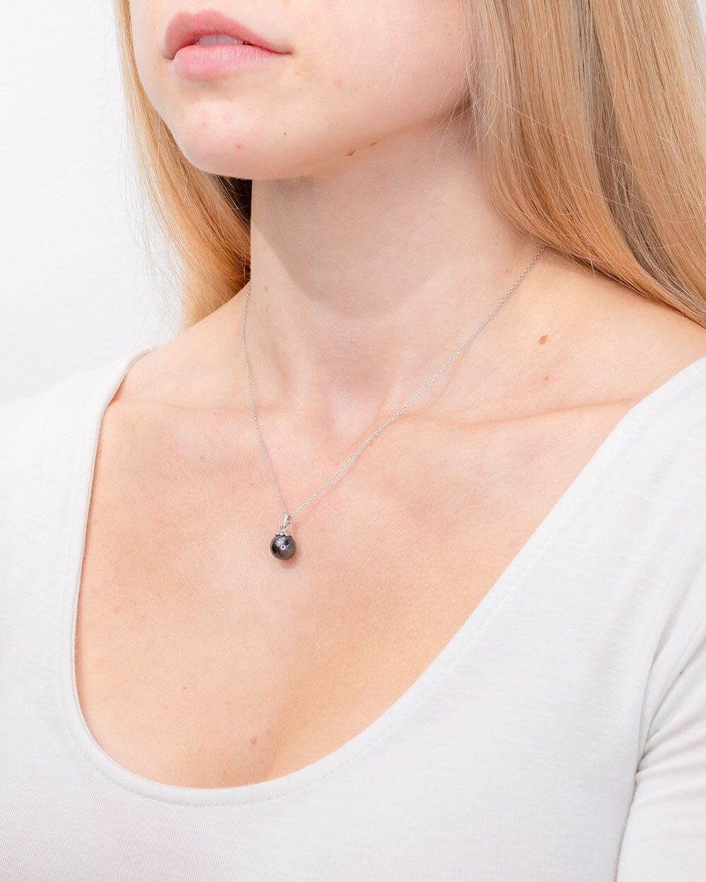 8.5mm Black Pearl Pendant