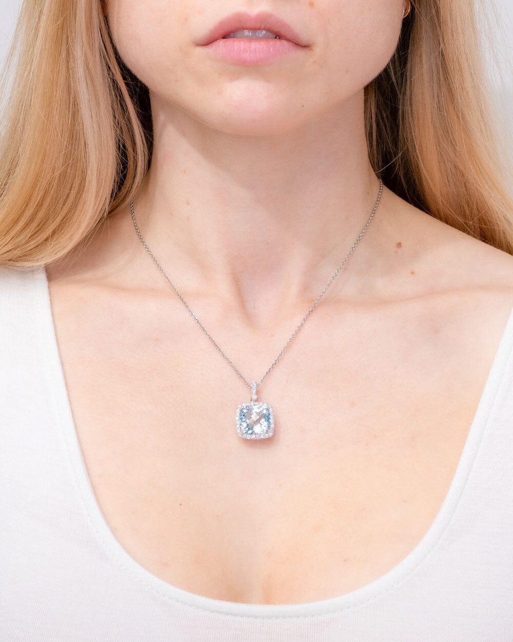 8.65ct Aquamarine Necklace