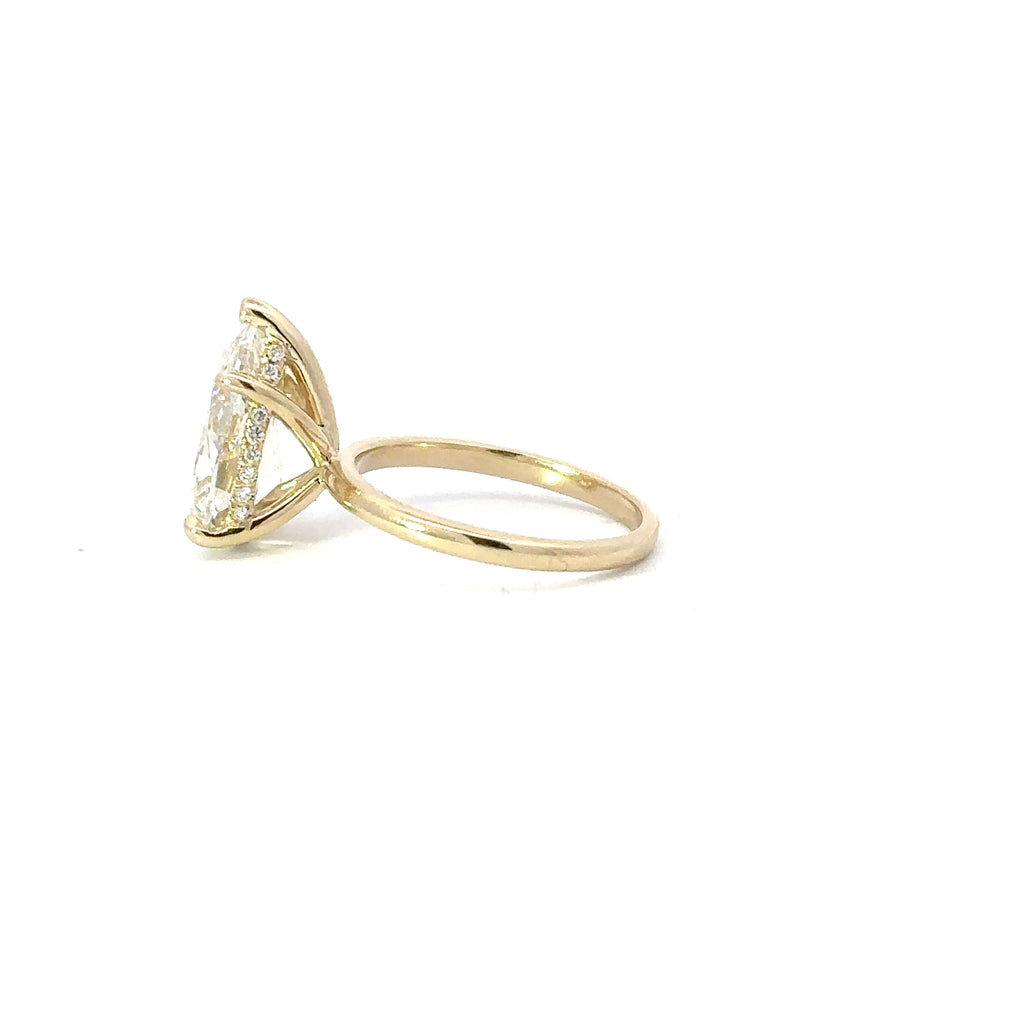 1.50 CT -4.24 CT Pear CVD Diamond solitaire Engagement Ring