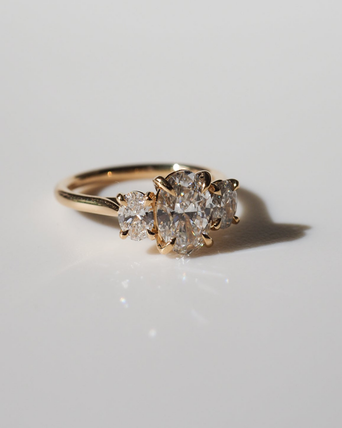 1.0 CT Oval E/VS1 CVD Diamond Three Stone Style Engagement Ring