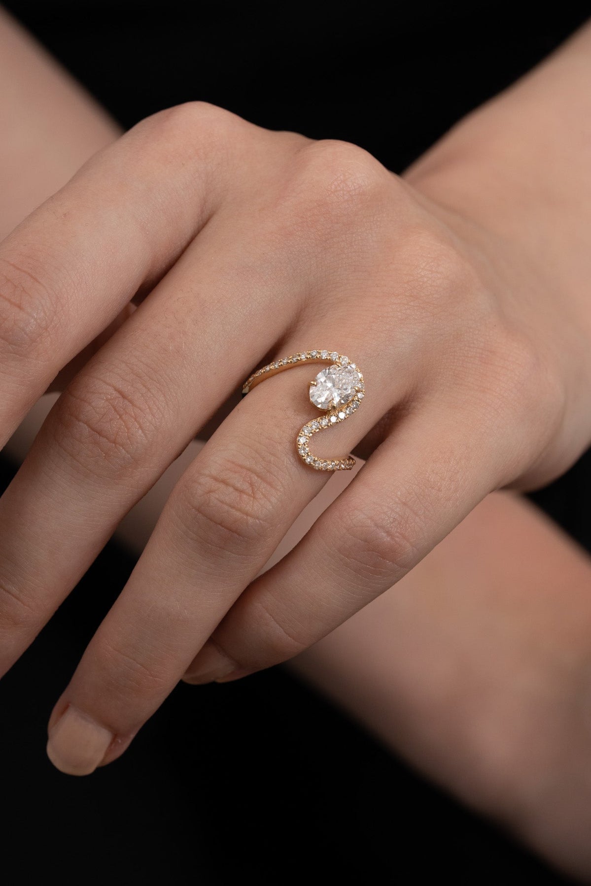 1.0CT-2.0CT Oval Cut Unique Wave Diamond Engagement Ring