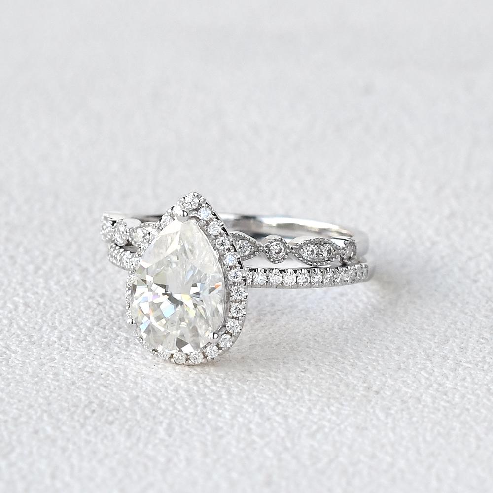 1.80CT Pear Cut Moissanite Halo Bridal Ring Set