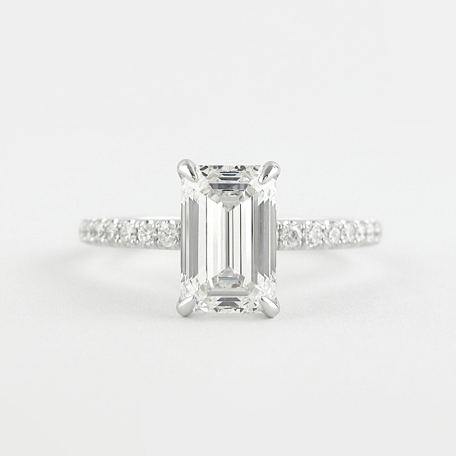 1.60 CT-3.60 CT  Emerald Cut Moissanite Solitaire Engagement Ring