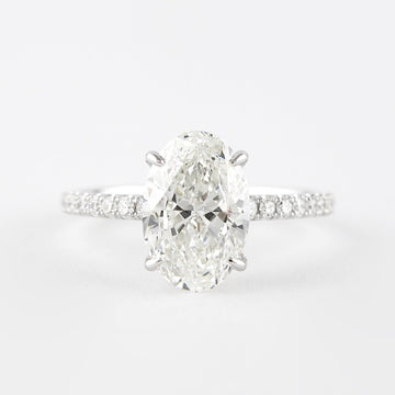 3.8 Ct Oval Moissanite Diamond Engagement Ring