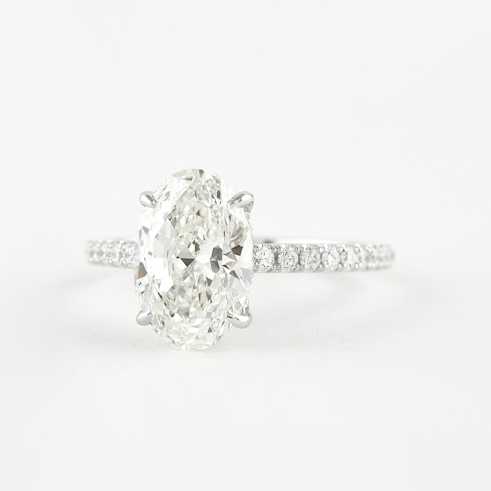3.8 Ct Oval Moissanite Diamond Engagement Ring