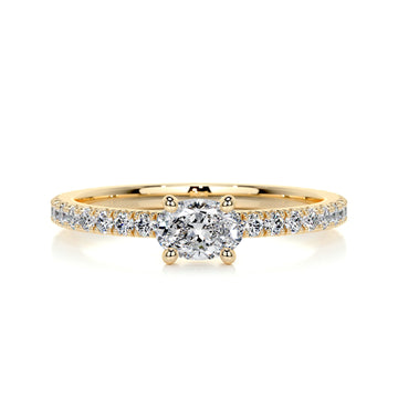 0.84 Oval East-West Mounting Moissanite Wedding Band