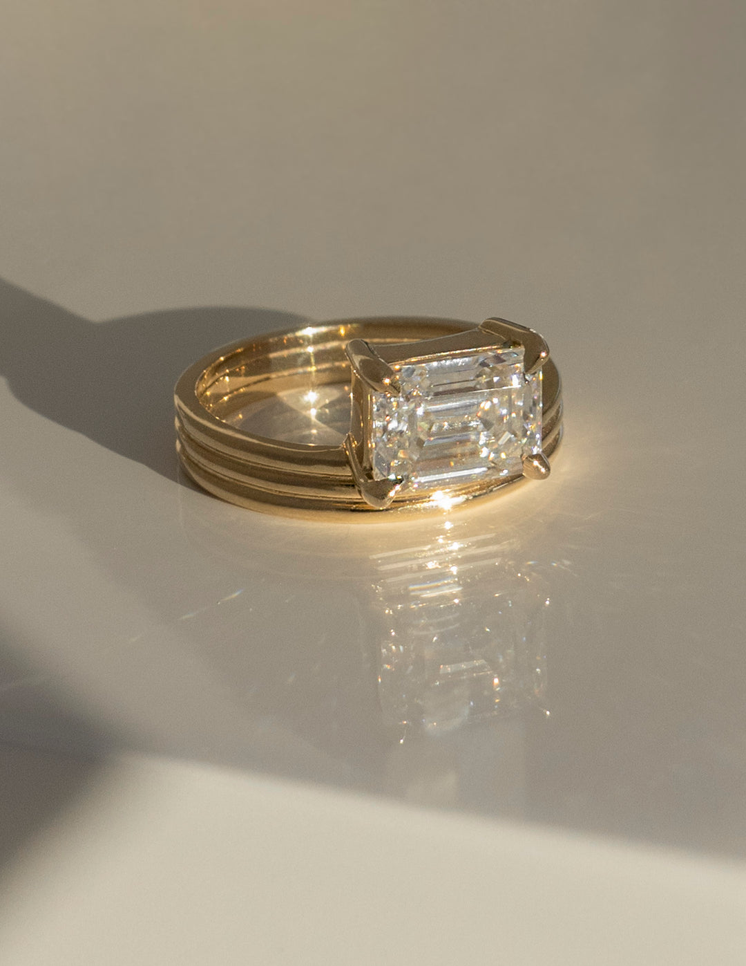 1.0CT-2.0CT Emerald Cut Moissanite Diamond Thick Engagement Ring