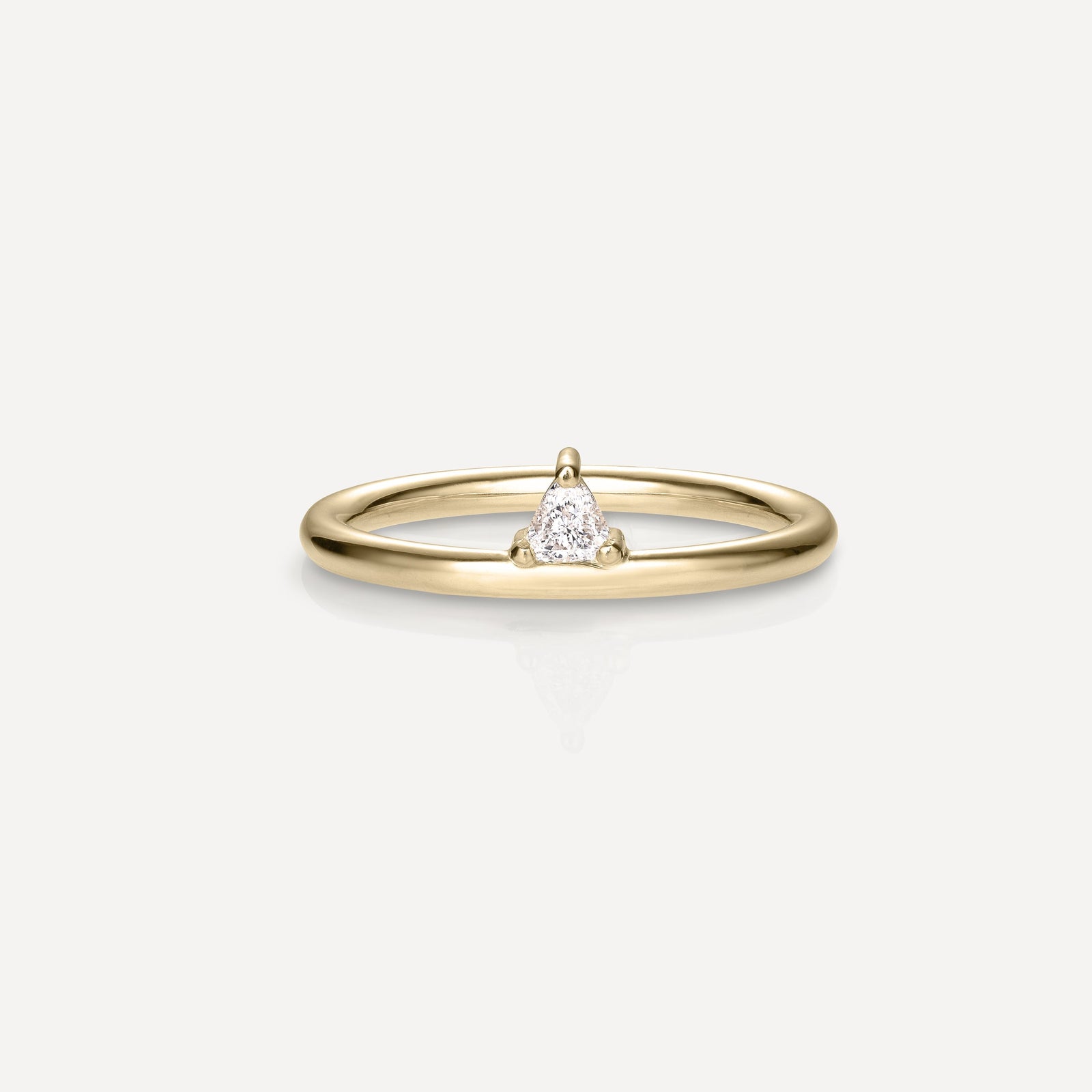 0.15 Carats trillion Shaped CVD Diamond Solitaire Setting Engagement Ring