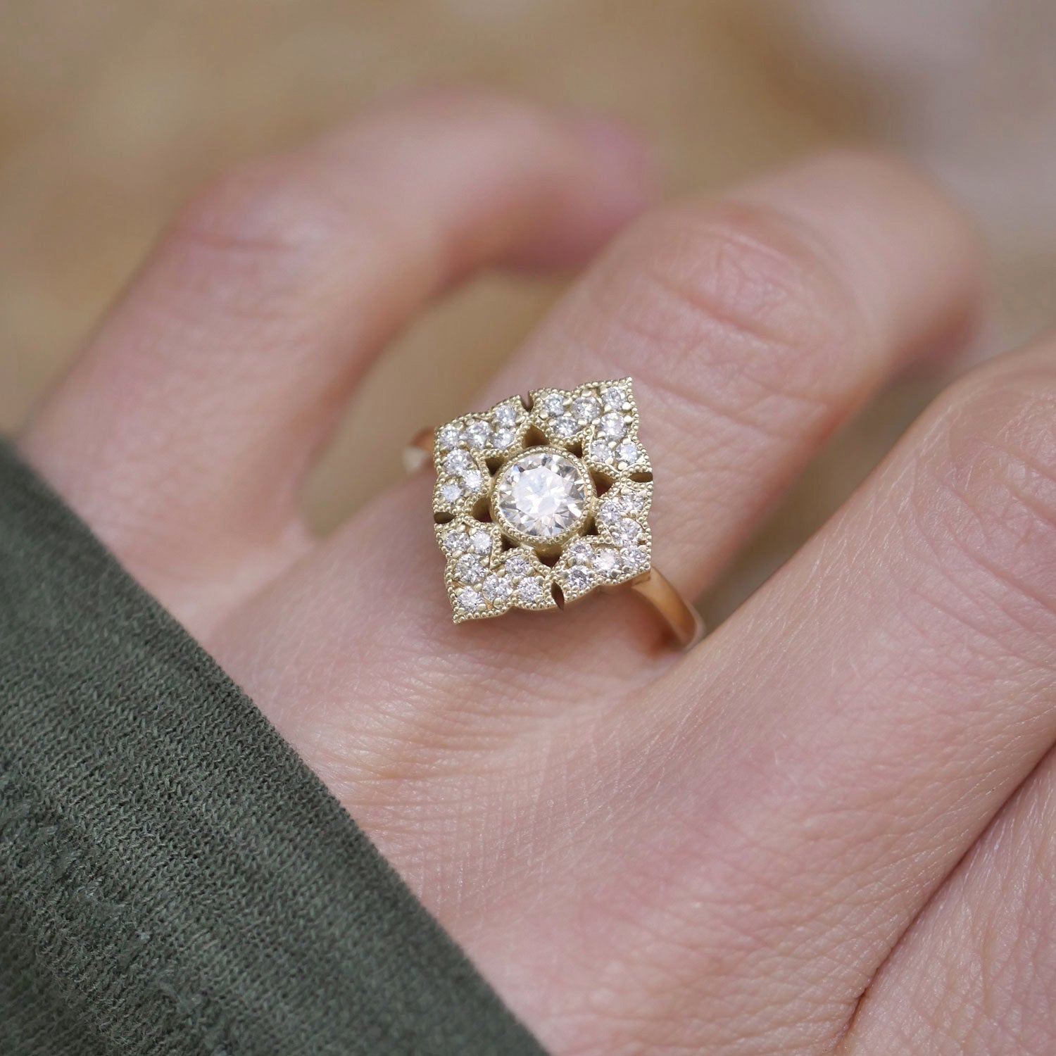 0.45ct Round Cut Moissanite Art Deco Diamond Vintage Engagement Ring