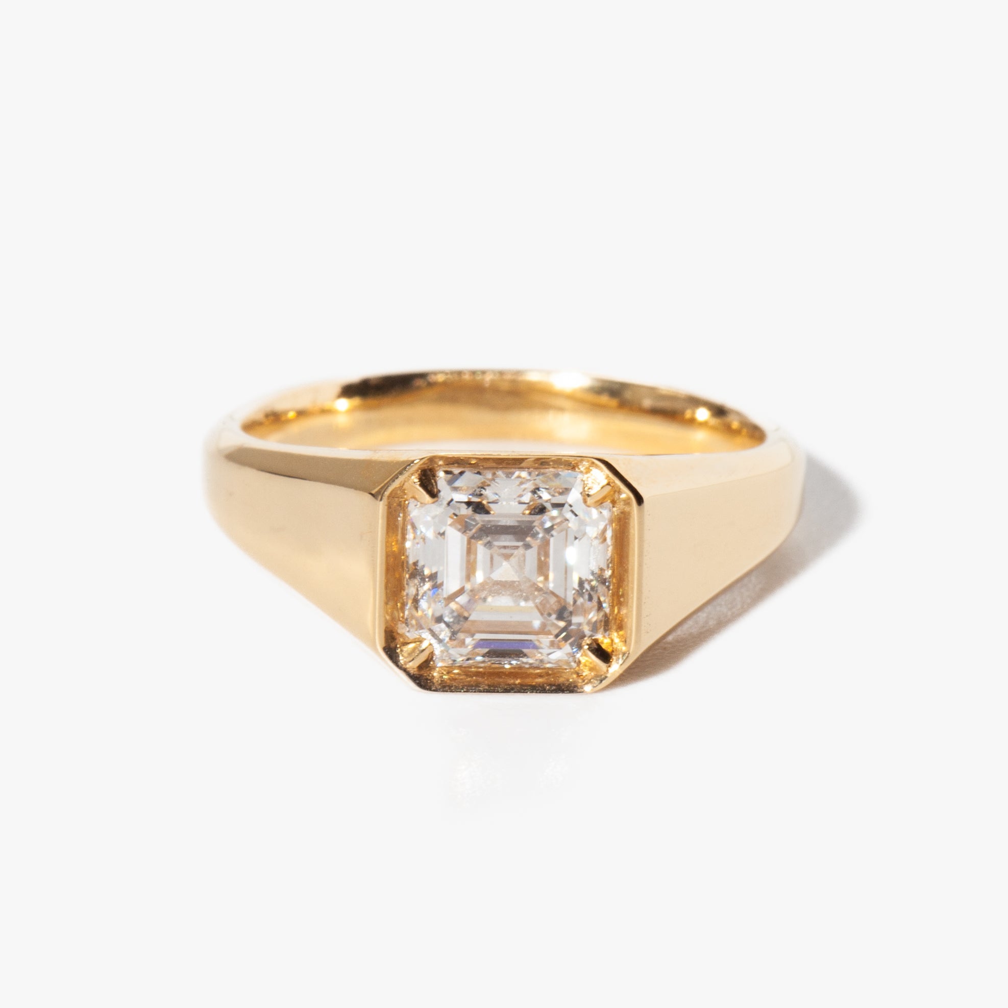 1.0CT-2.0CT Asscher-cut Moissanite Diamond Thick Band Engagement Ring