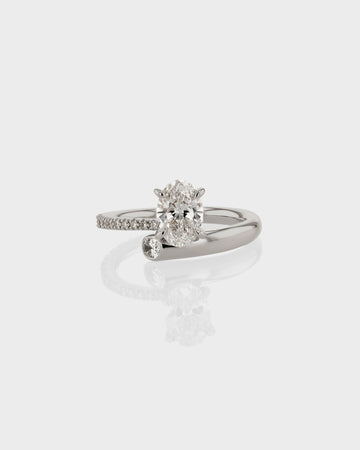 1.0CT-3.0CT Oval Cut Moissanite Diamond Unique Engagement Ring