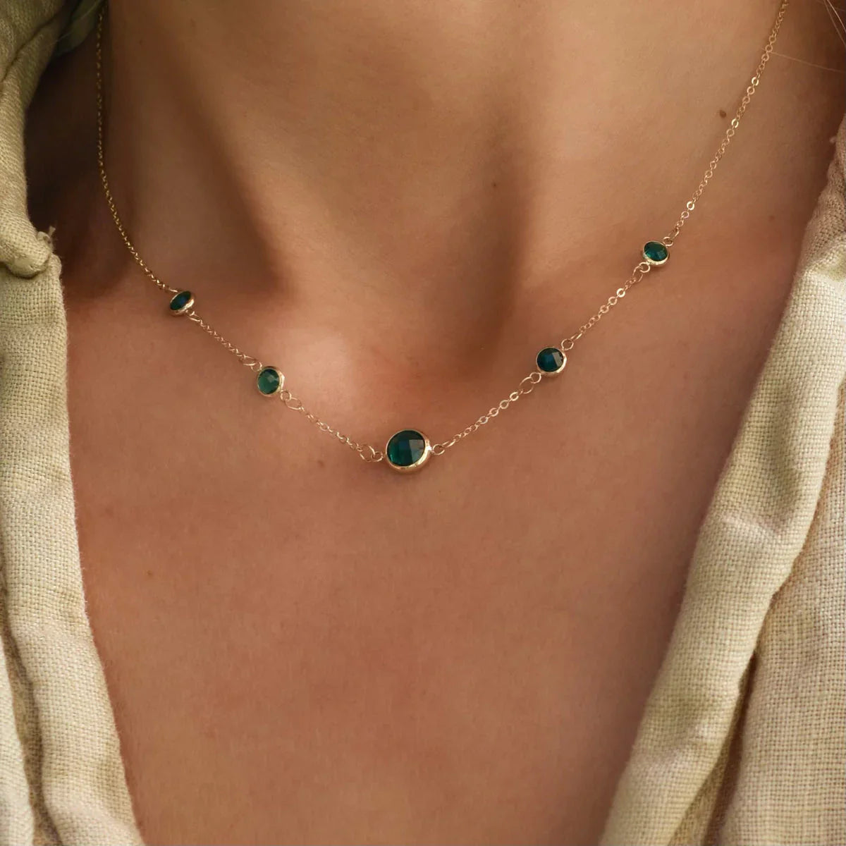 1.85CT Round Emerald Diamond May Birthstone Necklace for Her