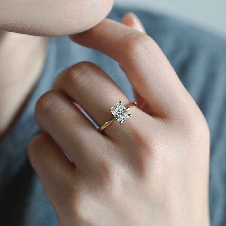 1.0-3.0 CT Radiant CVD Diamond Solitaire Engagement Ring